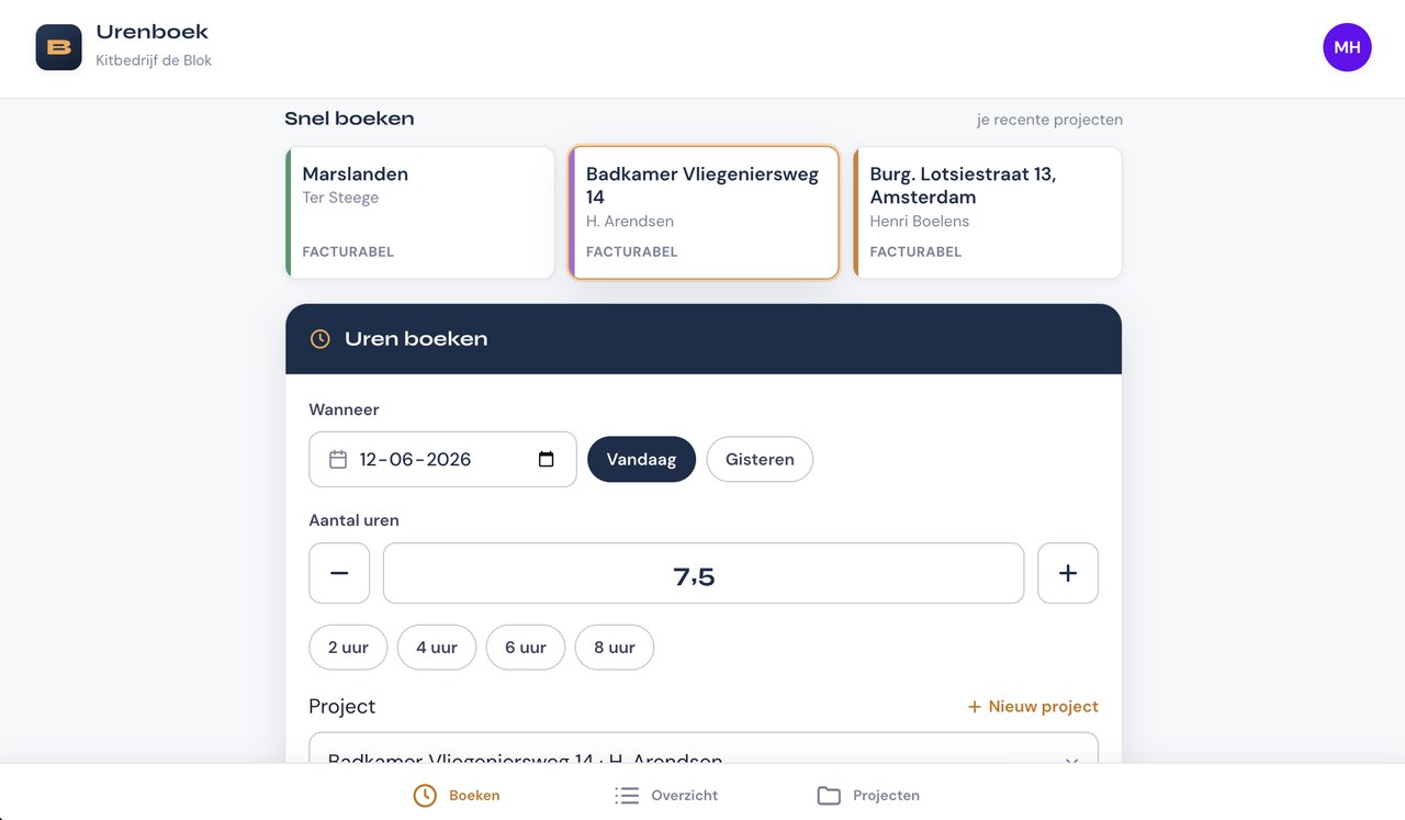 UrenAgent op de laptop: uren boeken en het overzicht